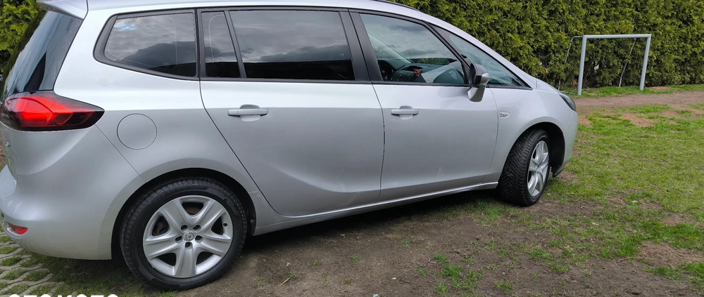 Opel Zafira cena 29900 przebieg: 172100, rok produkcji 2014 z Mosina małe 92